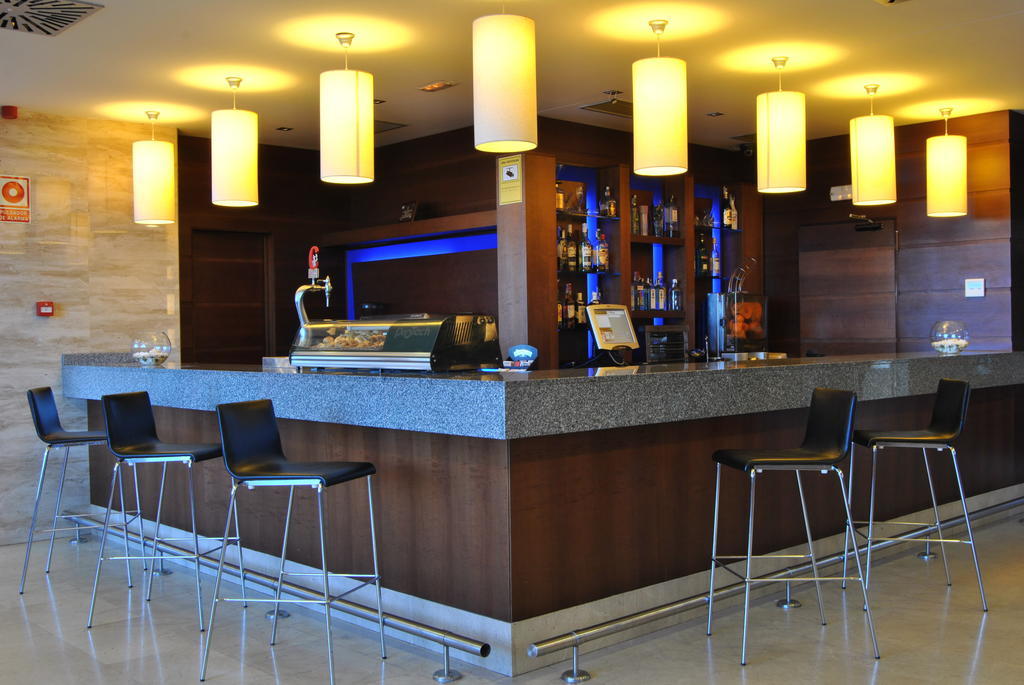 Avant Aeropuerto Torrejón de Ardoz Екстериор снимка
